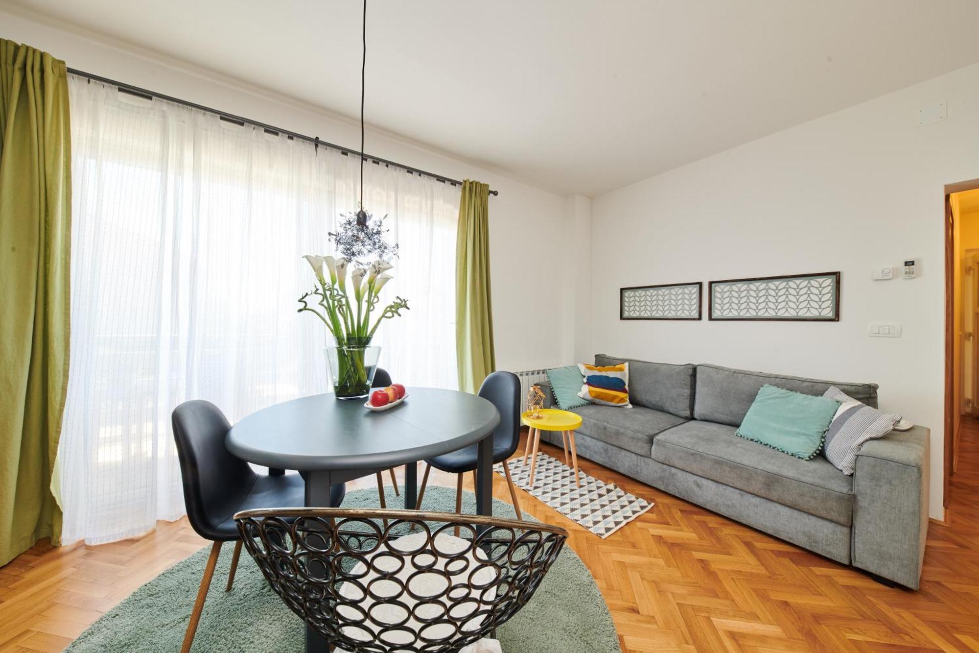 Mina'S Shine Apartment Umag Exterior photo